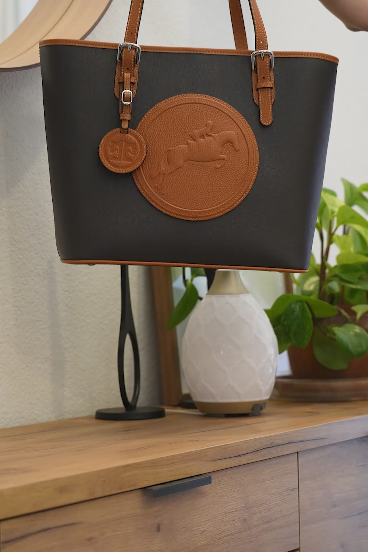 The James River Carry All | Dressage – Tucker Tweed Equestrian