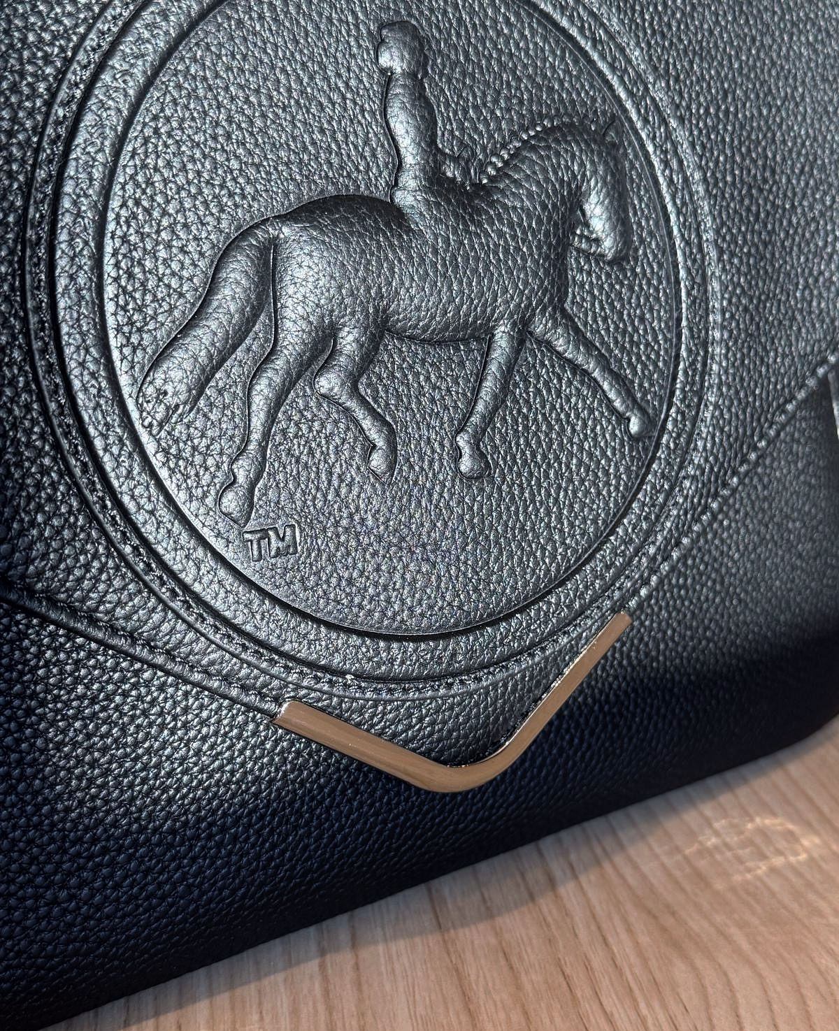 Madelyn Crossbody | Dressage – Tucker Tweed Equestrian