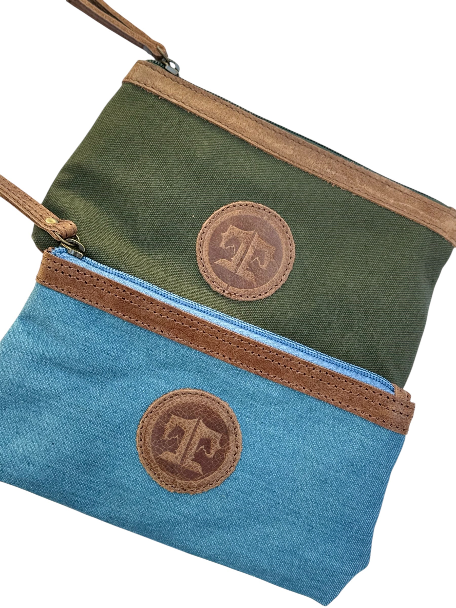 Tucker Tweed Equestrian Apparel & Accessories BARN Makeup Pouch