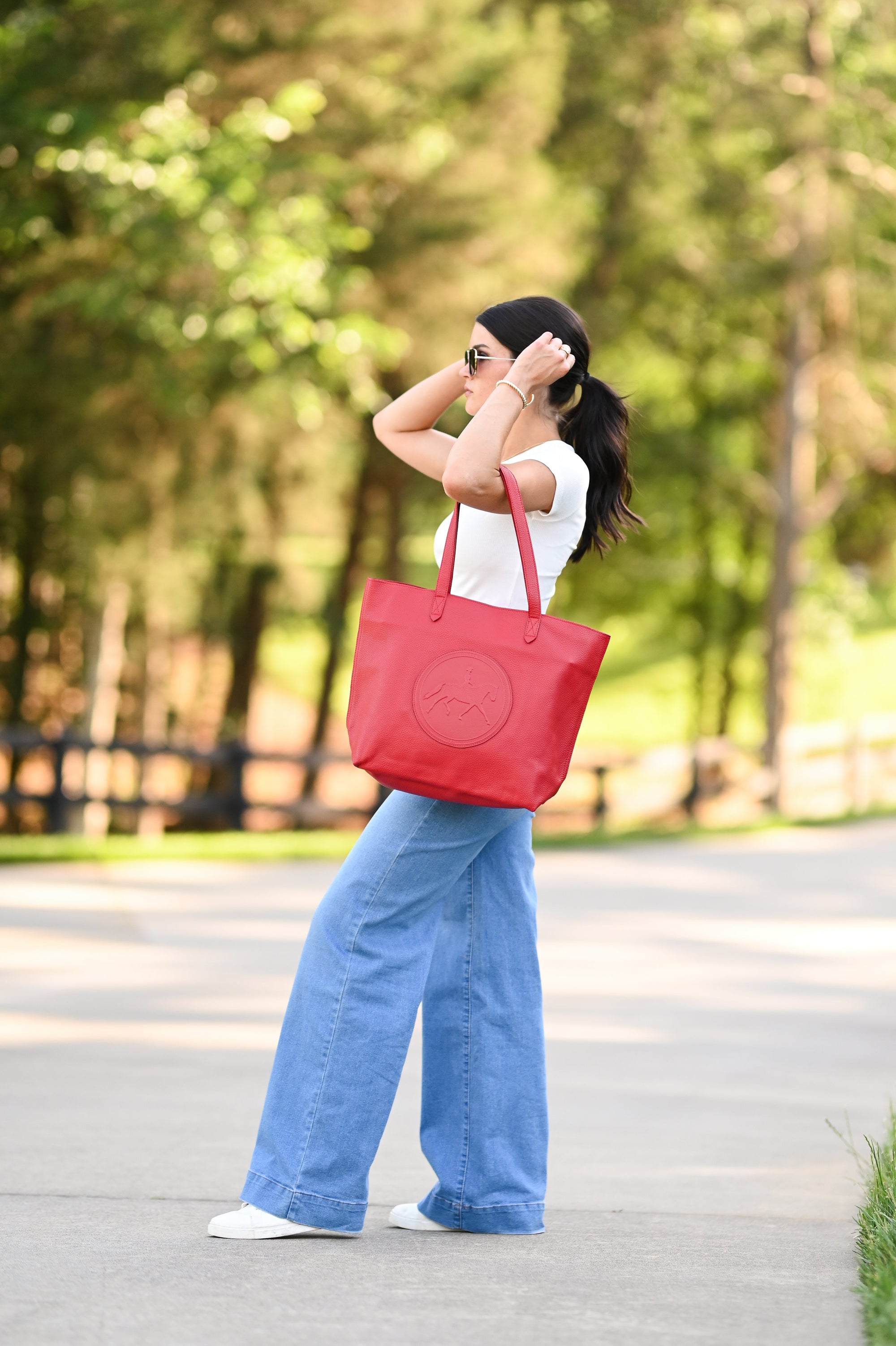 Tucker Tweed Equestrian Leather Handbags Sonoma Shoulder Bag: Dressage