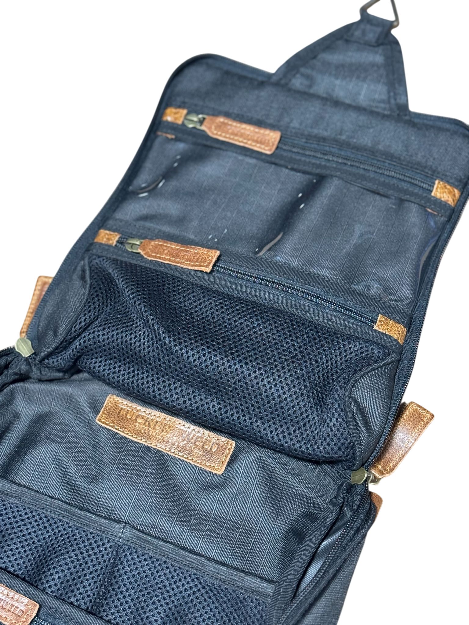 Tucker Tweed Equestrian Tryon Organizer Hunter Jumper