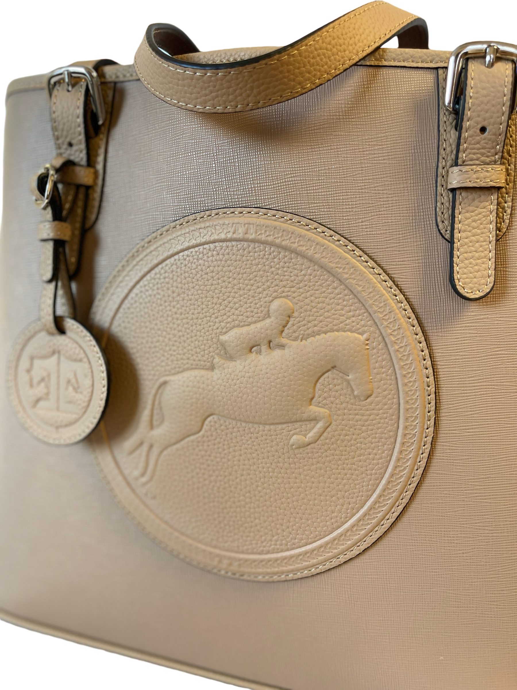 Polo 2025 golden bag