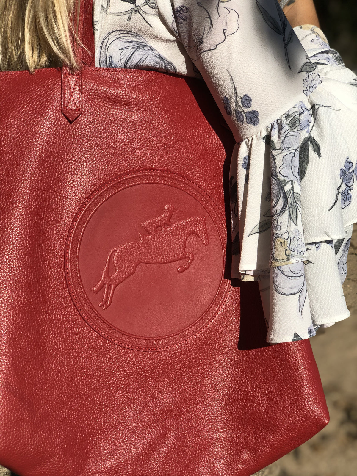 Tucker Tweed Equestrian Leather Handbags Hunter/Jumper Red Sonoma Shoulder Bag: Hunter/Jumper